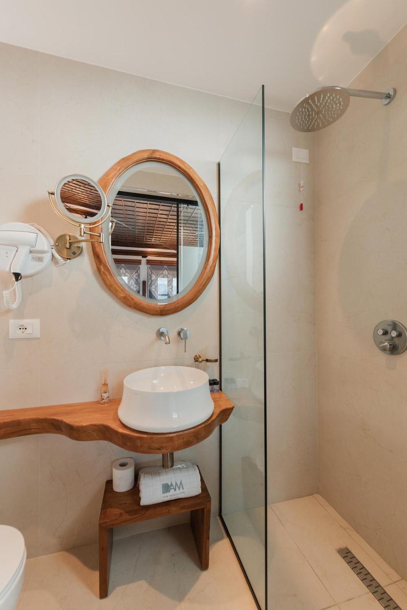 Dam Stone Boutique Hotel Gjirokaster Luaran gambar