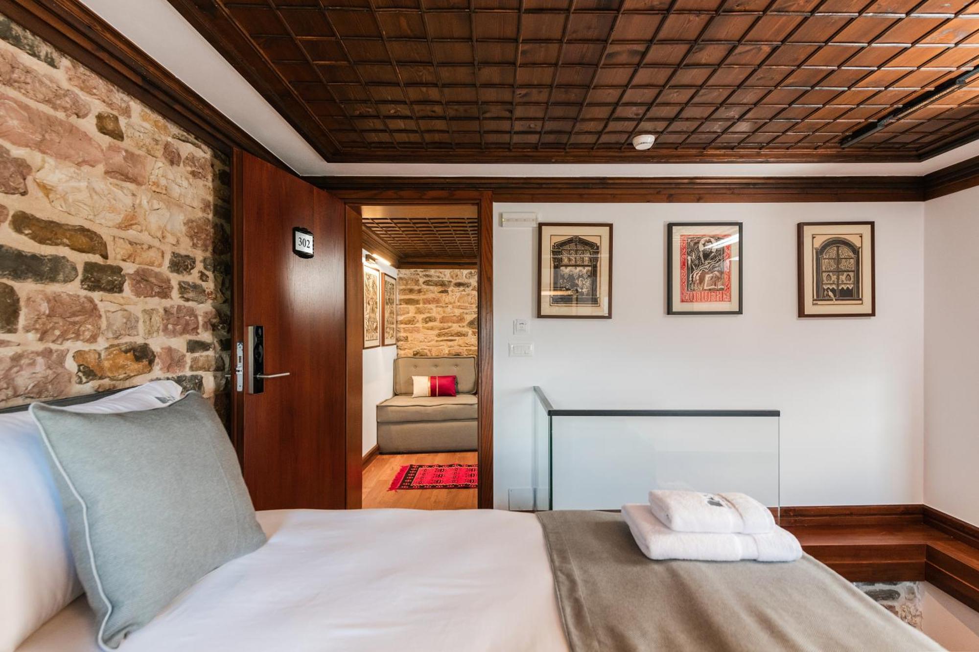 Dam Stone Boutique Hotel Gjirokaster Luaran gambar
