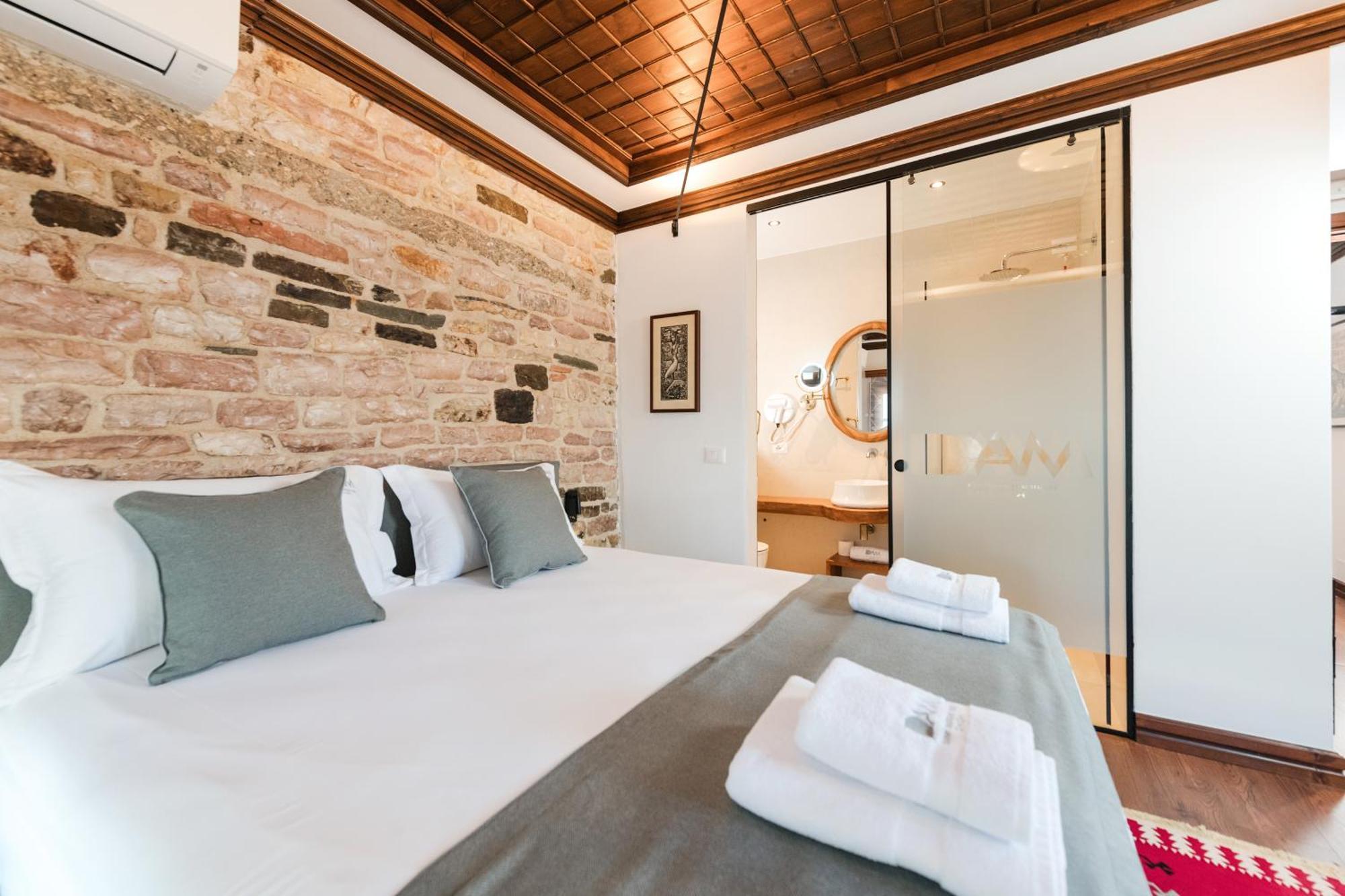 Dam Stone Boutique Hotel Gjirokaster Luaran gambar