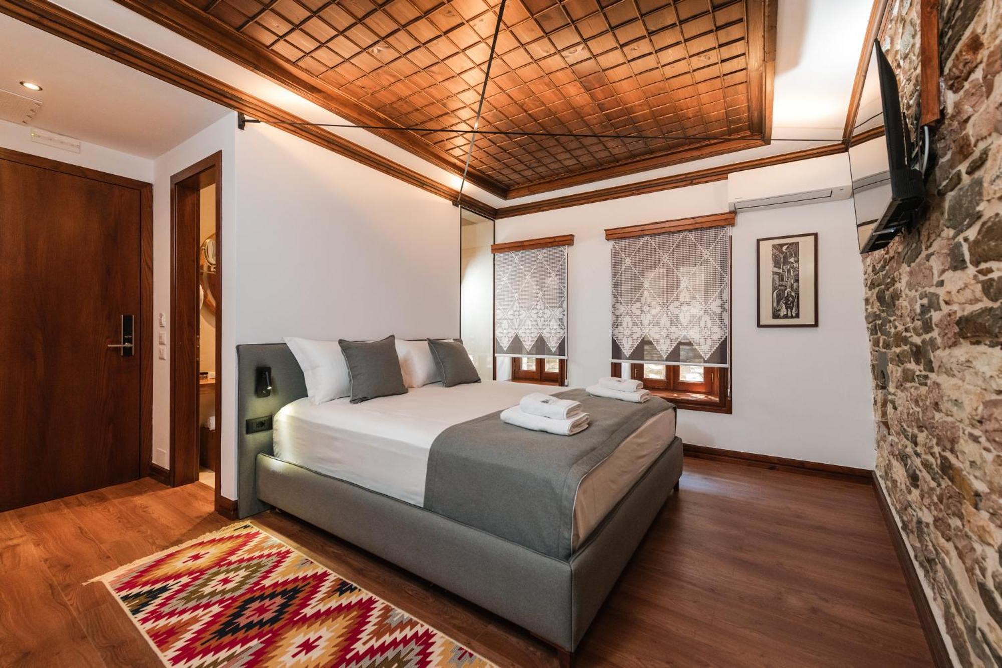 Dam Stone Boutique Hotel Gjirokaster Luaran gambar